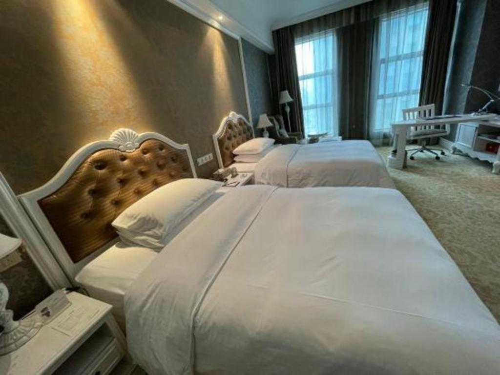 Chongqing Huachen International Hotel Exterior foto