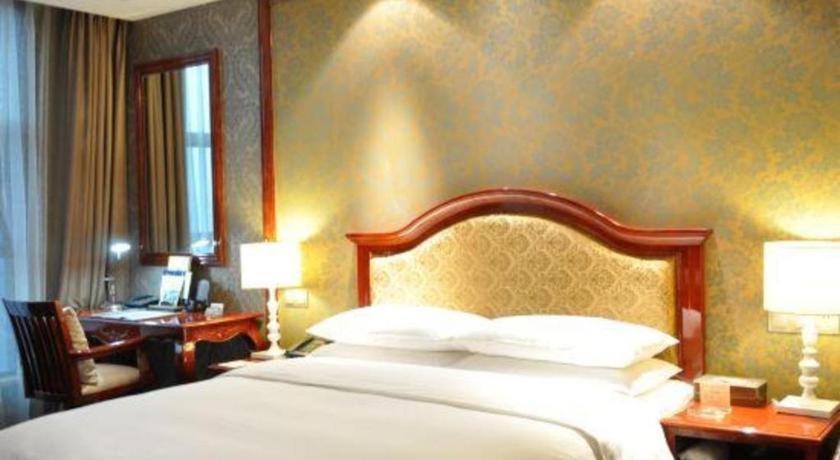 Chongqing Huachen International Hotel Exterior foto